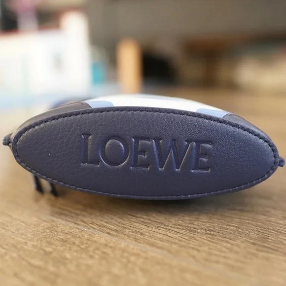 Loewe x Howl’s Moving Castle dice pocket - Picture 4 of 12